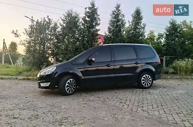 Минивэн Ford Galaxy 2011 в 