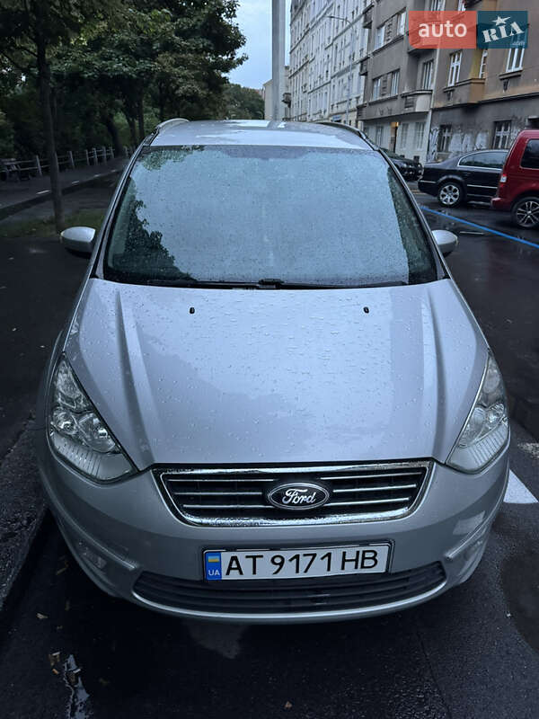 Минивэн Ford Galaxy 2010 в Ивано-Франковске