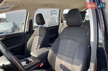 Минивэн Ford Galaxy 2017 в 