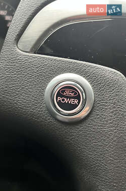Минивэн Ford Galaxy 2013 в 