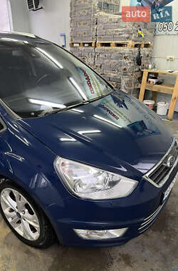 Минивэн Ford Galaxy 2013 в 