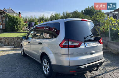 Минивэн Ford Galaxy 2009 в 