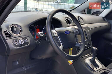 Минивэн Ford Galaxy 2013 в 