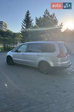 Минивэн Ford Galaxy 2014 в 