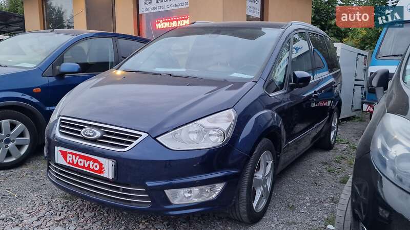 Минивэн Ford Galaxy 2013 в 