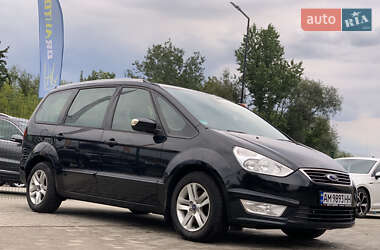 Минивэн Ford Galaxy 2010 в 