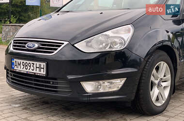Минивэн Ford Galaxy 2010 в 