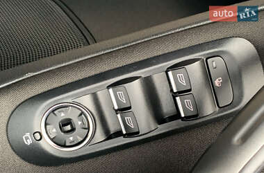 Минивэн Ford Galaxy 2010 в 