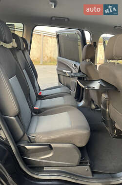 Минивэн Ford Galaxy 2014 в 