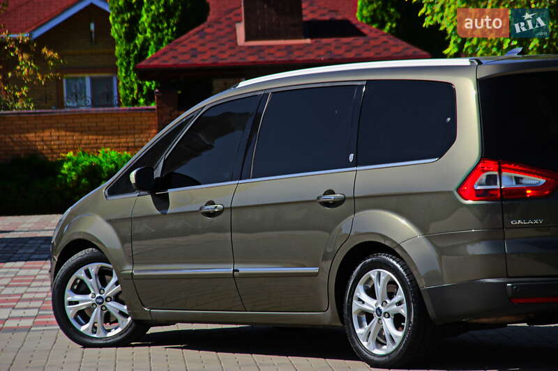 Минивэн Ford Galaxy 2011 в Днепре