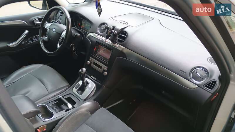 Мінівен Ford Galaxy 2008 в Новояворівську