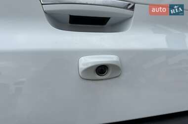 Мінівен Ford Galaxy 2011 в 
