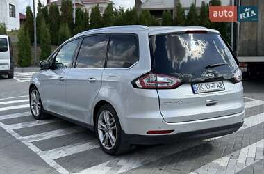 Минивэн Ford Galaxy 2019 в 