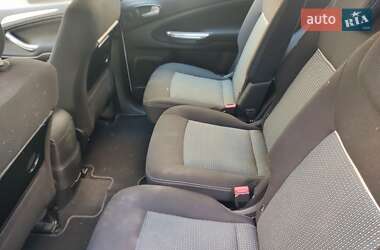 Минивэн Ford Galaxy 2013 в 