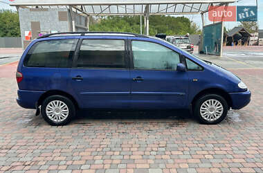 Минивэн Ford Galaxy 2000 в 