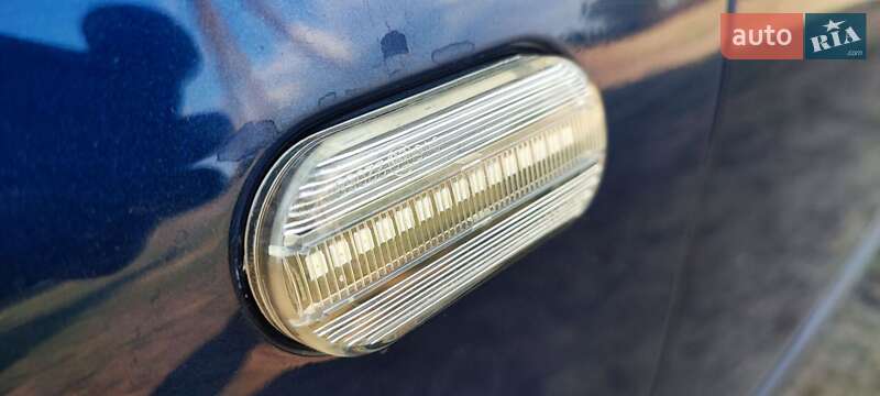 Минивэн Ford Galaxy 2000 в Лозовой