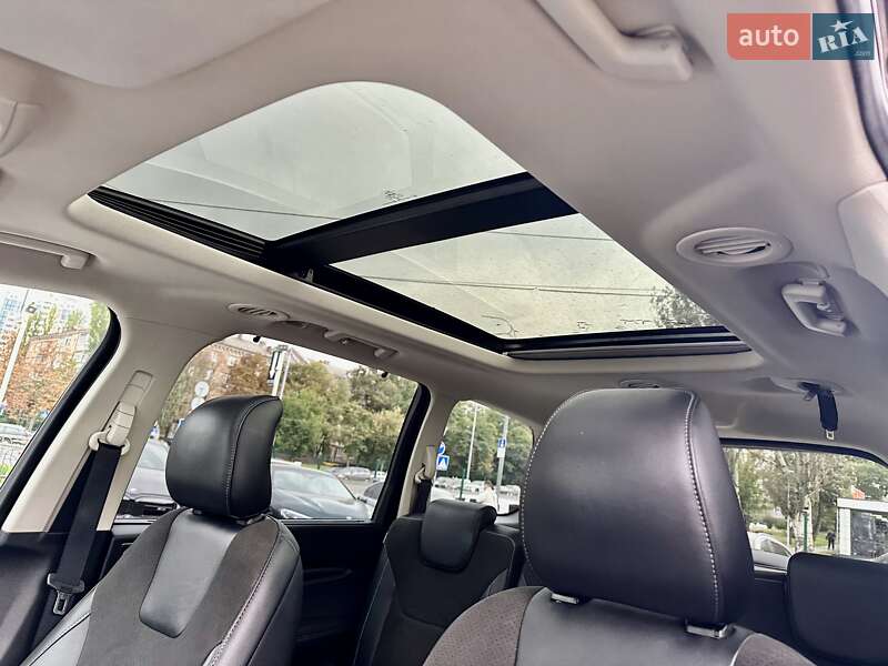 Минивэн Ford Galaxy 2017 в Киеве