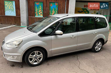 Минивэн Ford Galaxy 2013 в 