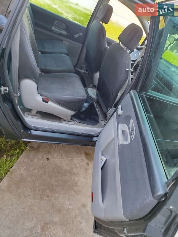 Минивэн Ford Galaxy 2002 в Дрогобыче фото 12 Минивэн Ford Galaxy 2002 в Дрогобыче