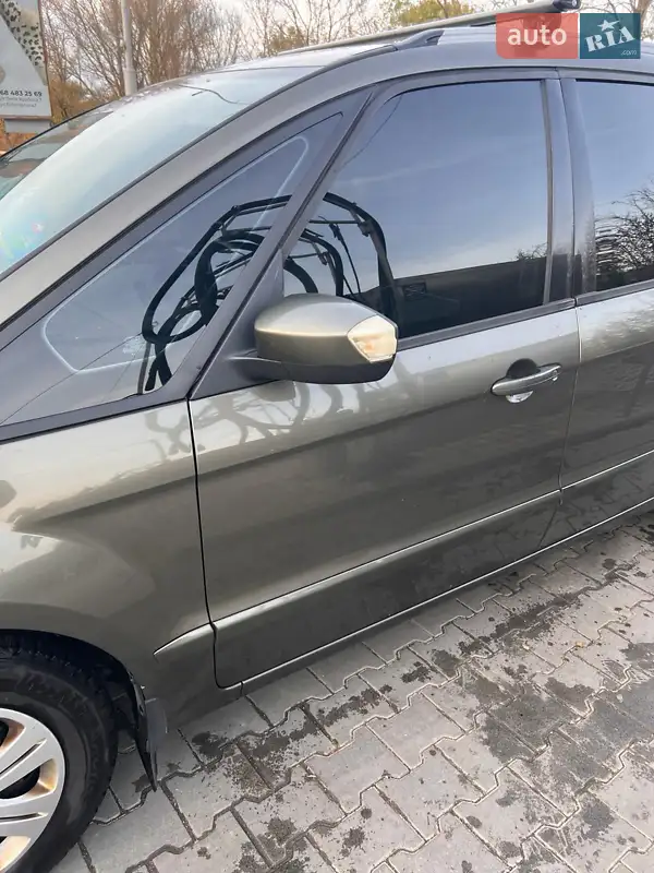Ford Galaxy 2011 VIN WF0MXXGBWMBJ79804 фото оголошення 33 з 73
