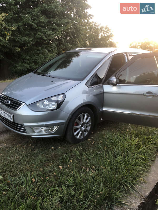 Мінівен Ford Galaxy 2012 в Чернівцях фото 4 Мінівен Ford Galaxy 2012 в Чернівцях