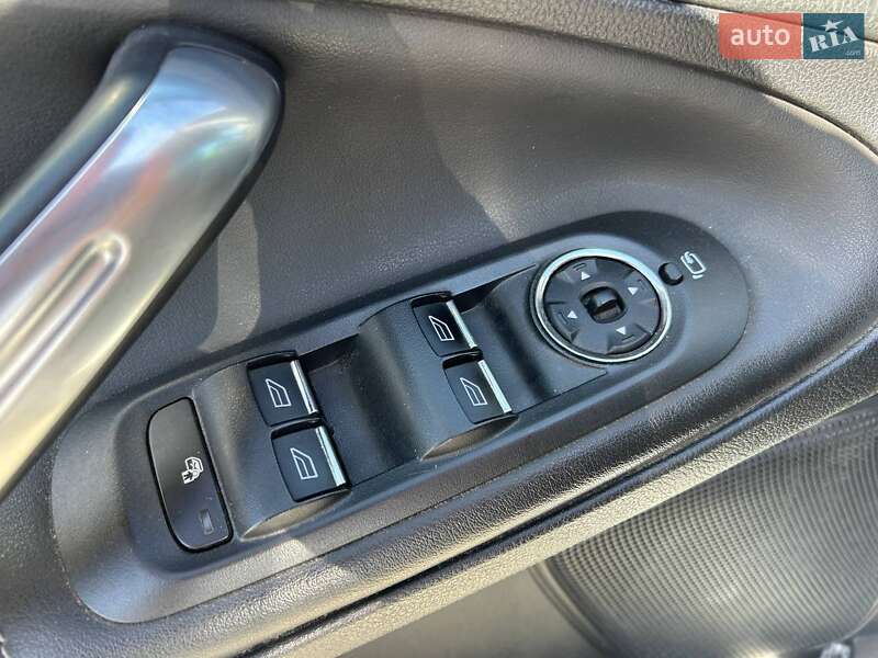 Мінівен Ford Galaxy 2014 в Києві