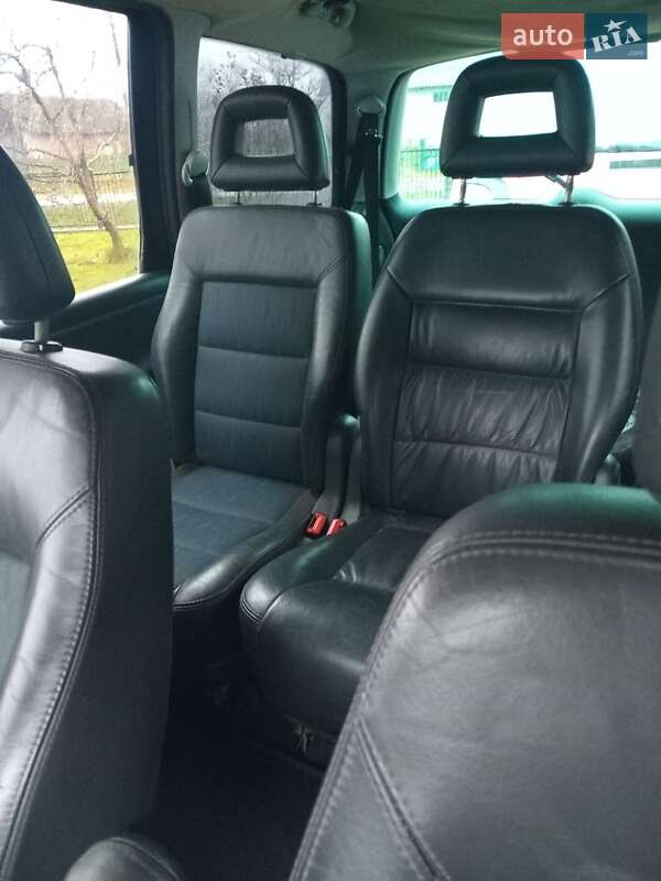 Минивэн Ford Galaxy 2003 в Стрые