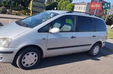 Мінівен Ford Galaxy 2001 в Дубні
