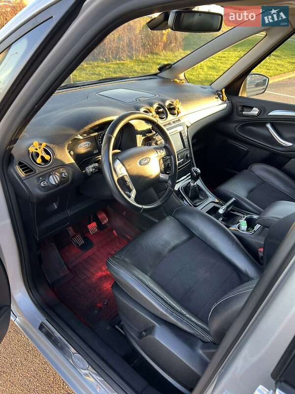 Мінівен Ford Galaxy 2013 в Дрогобичі