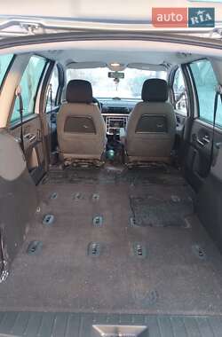 Минивэн Ford Galaxy 2004 в Ратным