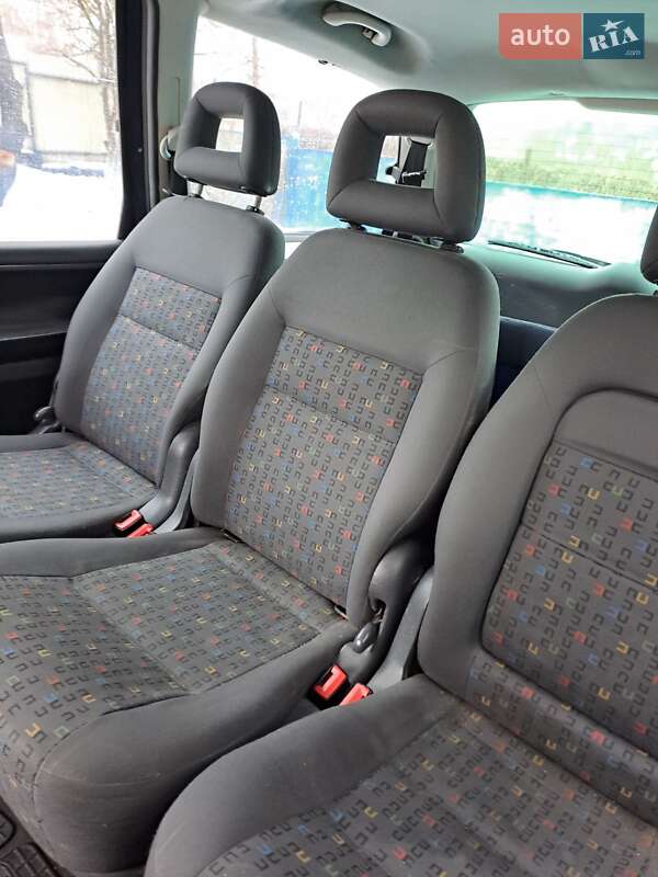 Мінівен Ford Galaxy 2001 в Кам'янець-Подільському фото 8 Мінівен Ford Galaxy 2001 в Кам'янець-Подільському