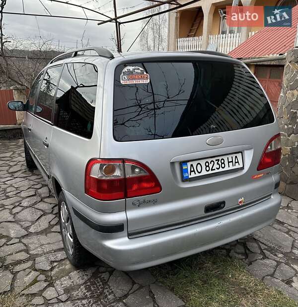 Мінівен Ford Galaxy 2005 в Виноградові