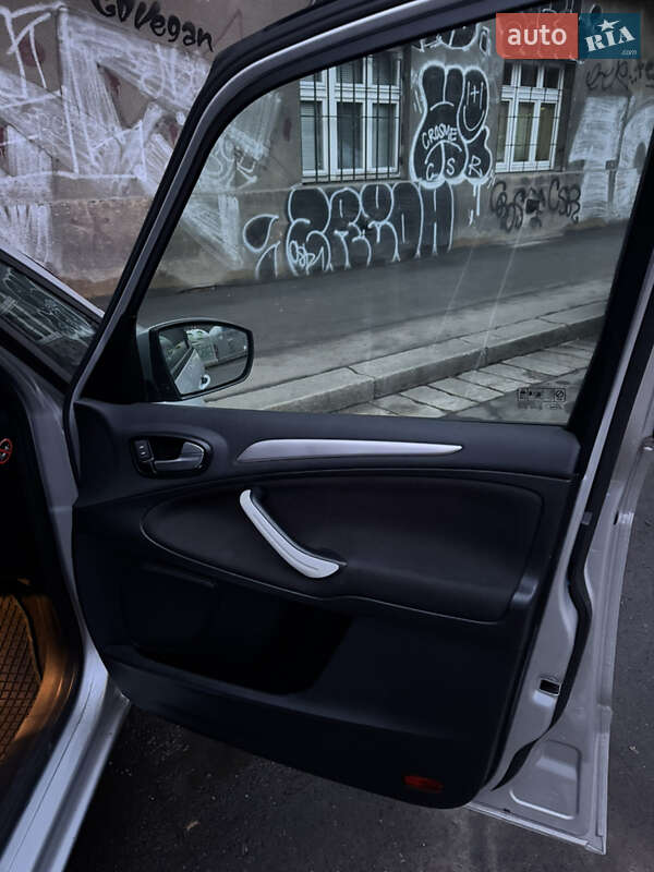 Минивэн Ford Galaxy 2010 в Ивано-Франковске фото 6 Минивэн Ford Galaxy 2010 в Ивано-Франковске