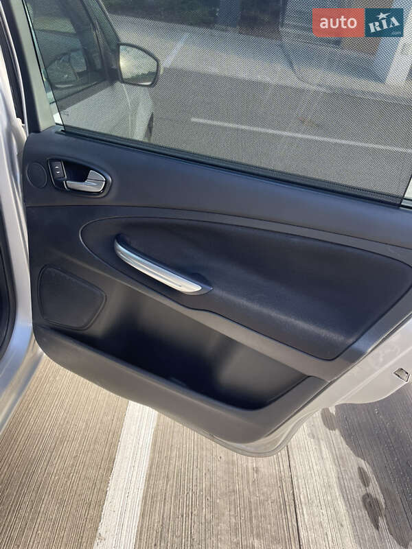 Минивэн Ford Galaxy 2010 в Мукачево