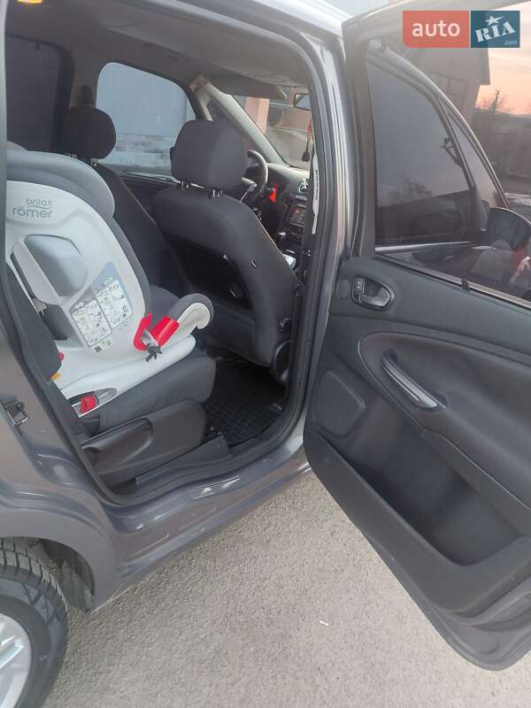 Минивэн Ford Galaxy 2011 в Иршаве фото 20 Минивэн Ford Galaxy 2011 в Иршаве