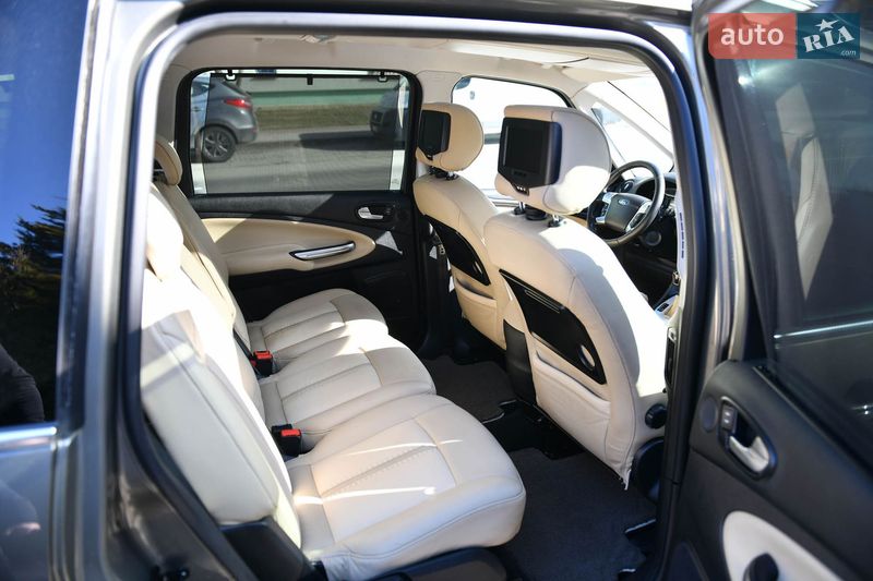 Минивэн Ford Galaxy 2011 в Яворове