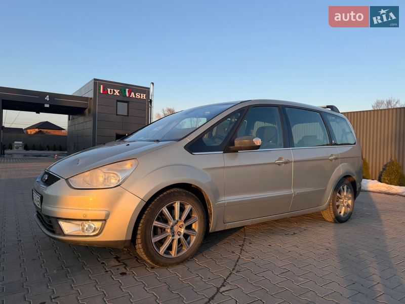 Минивэн Ford Galaxy 2008 в Черновцах