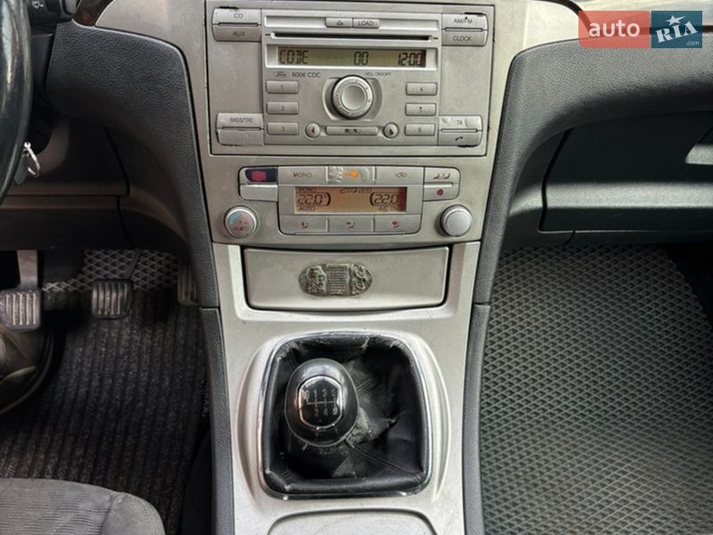 Мінівен Ford Galaxy 2008 в Володимирі