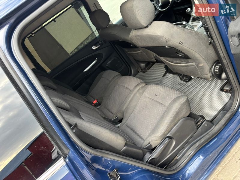 Мінівен Ford Galaxy 2008 в Володимирі