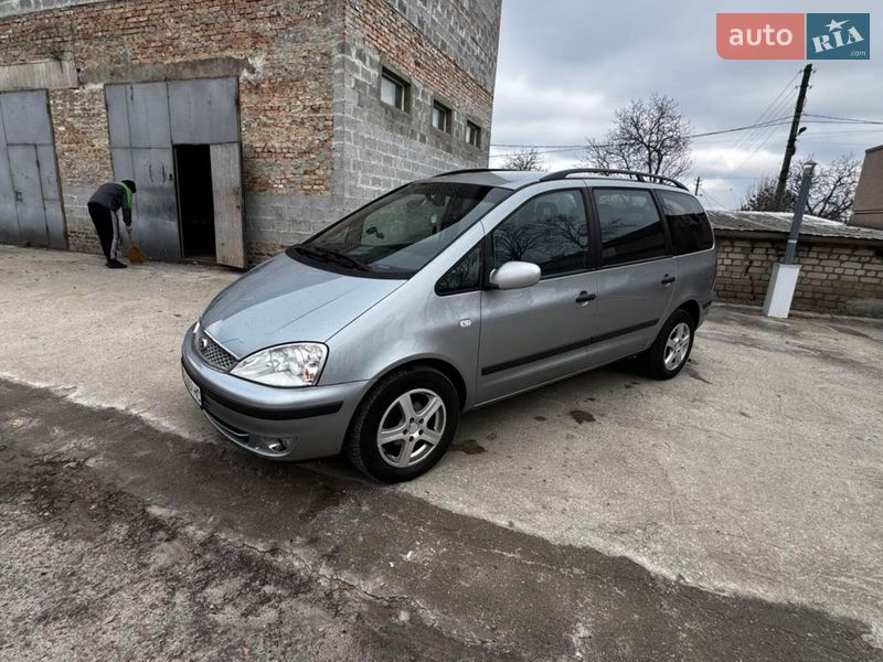 Мінівен Ford Galaxy 2006 в Кропивницькому