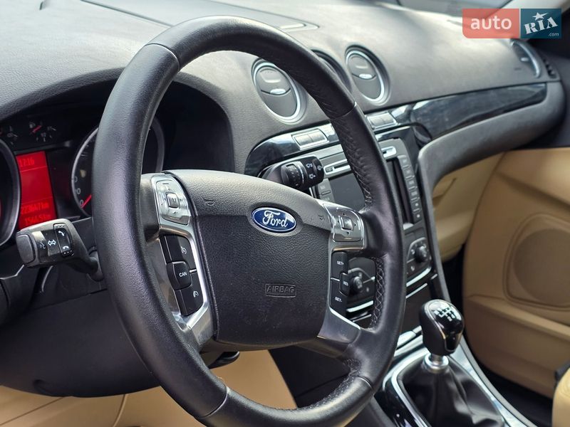 Минивэн Ford Galaxy 2013 в Ровно