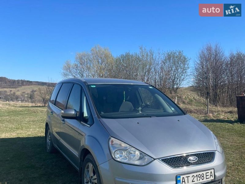 Минивэн Ford Galaxy 2007 в Выгоде