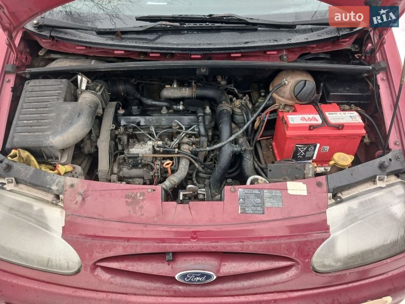 Минивэн Ford Galaxy 1997 в Черновцах