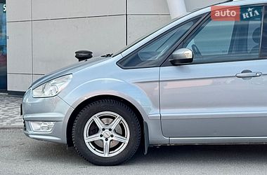 Мінівен Ford Galaxy 2011 в Києві