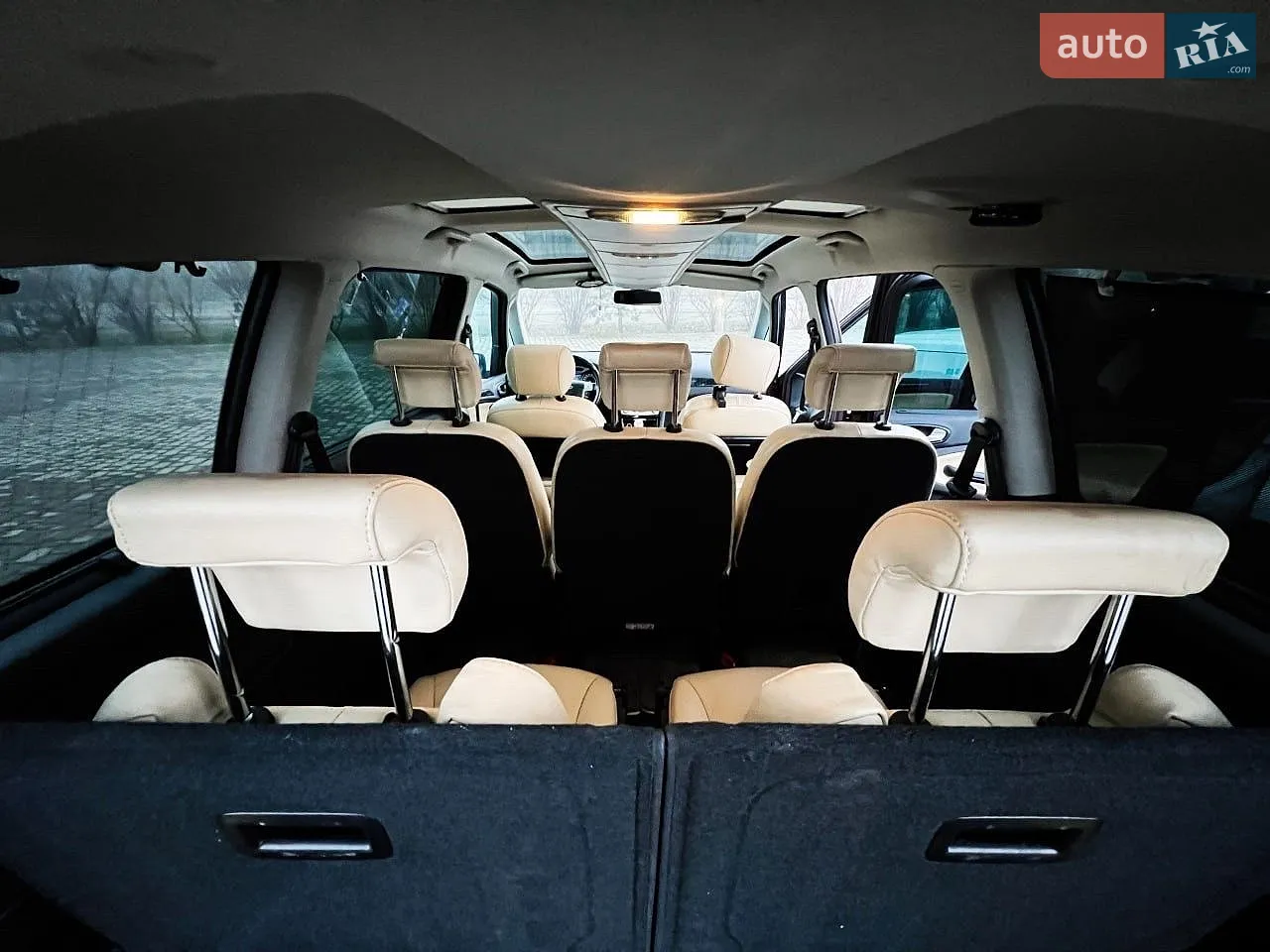 2010 Ford Galaxy - мініатюра 15