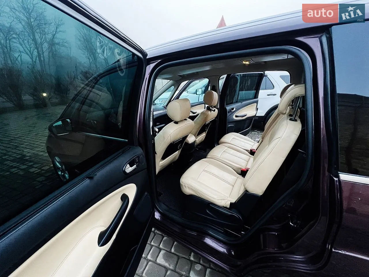 2010 Ford Galaxy - мініатюра 14