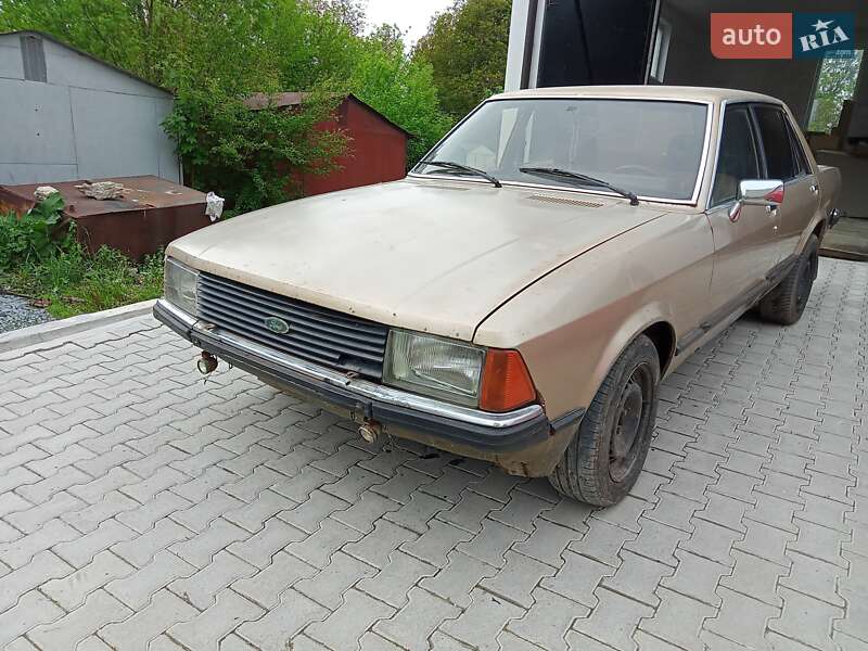 Седан Ford Granada 1979 в Дубно