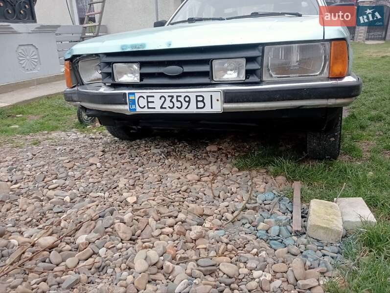 Седан Ford Granada 1982 в Черновцах