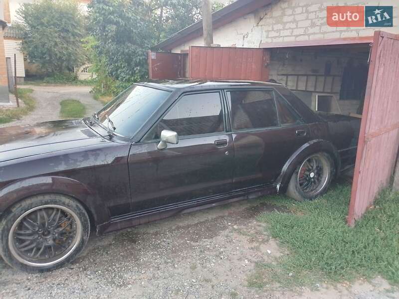 Седан Ford Granada 1981 в Жашківу