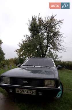 Седан Ford Granada 1986 в Косові